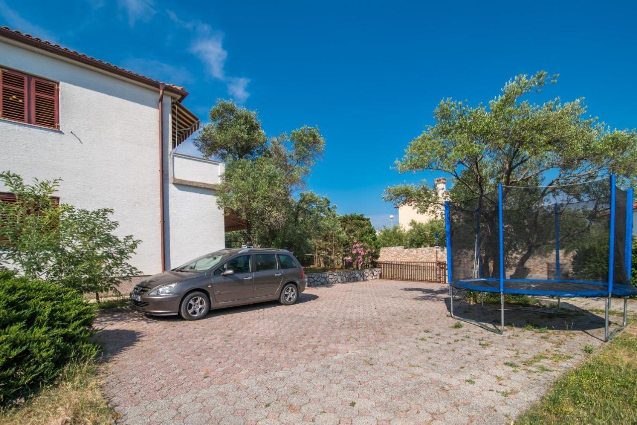 Belvedere Apartments Кърк Екстериор снимка