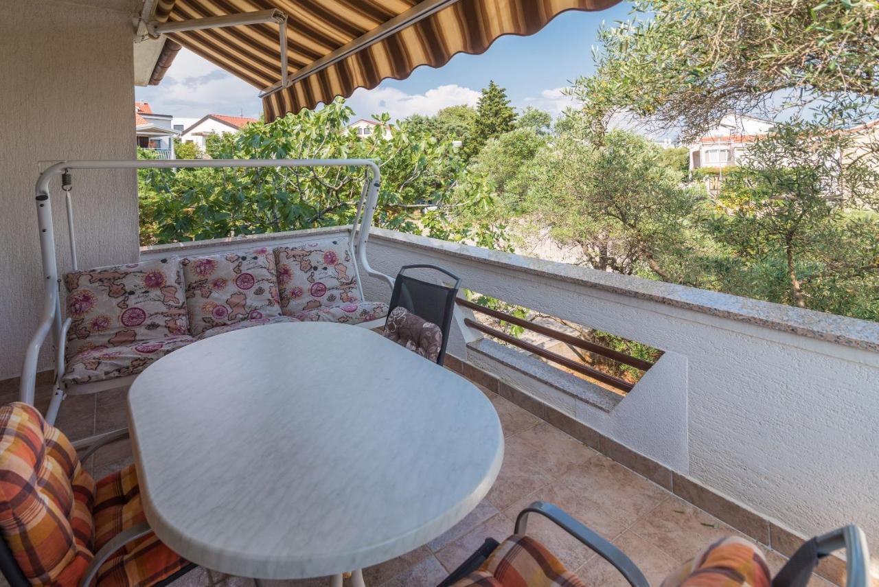 Belvedere Apartments Кърк Екстериор снимка