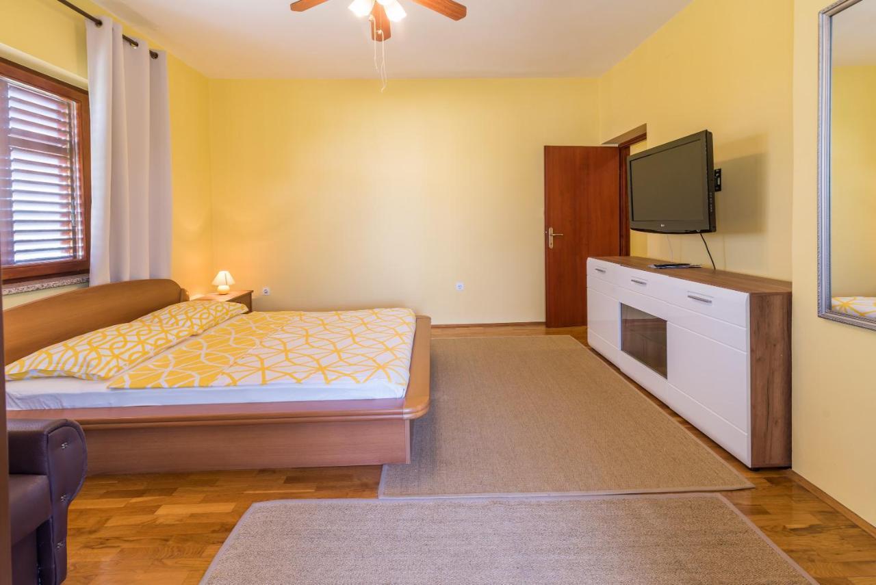 Belvedere Apartments Кърк Екстериор снимка
